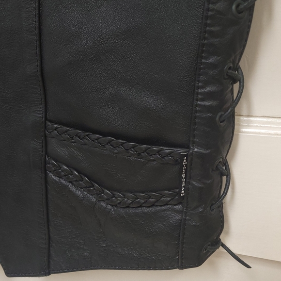Jamin Leather men's black leather vest Size 40 lace up sides 4 pockets snaps - Picture 10 of 16
